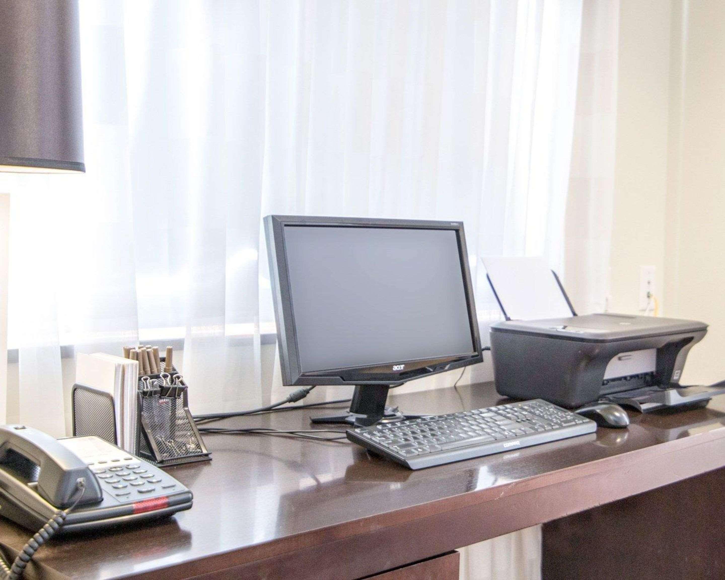 Sleep Inn & Suites Norton Bagian luar foto