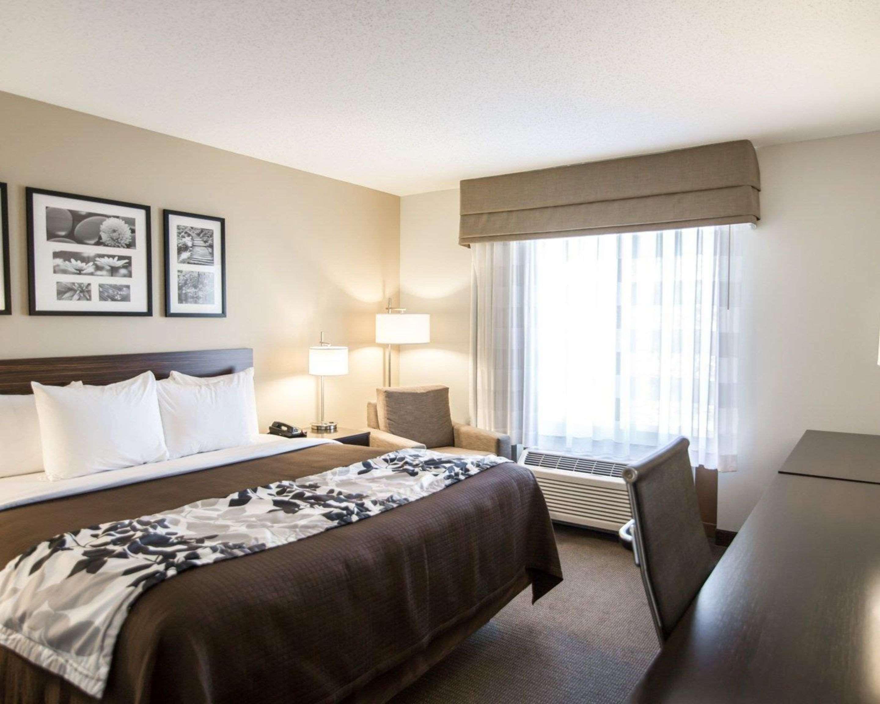 Sleep Inn & Suites Norton Bagian luar foto