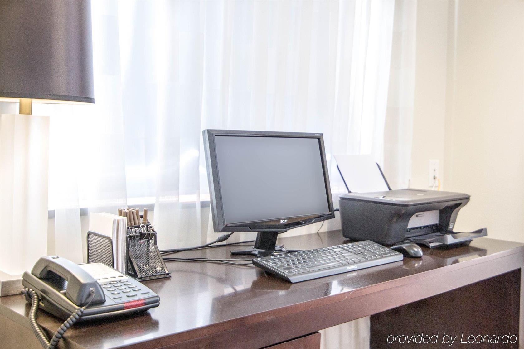 Sleep Inn & Suites Norton Bagian luar foto