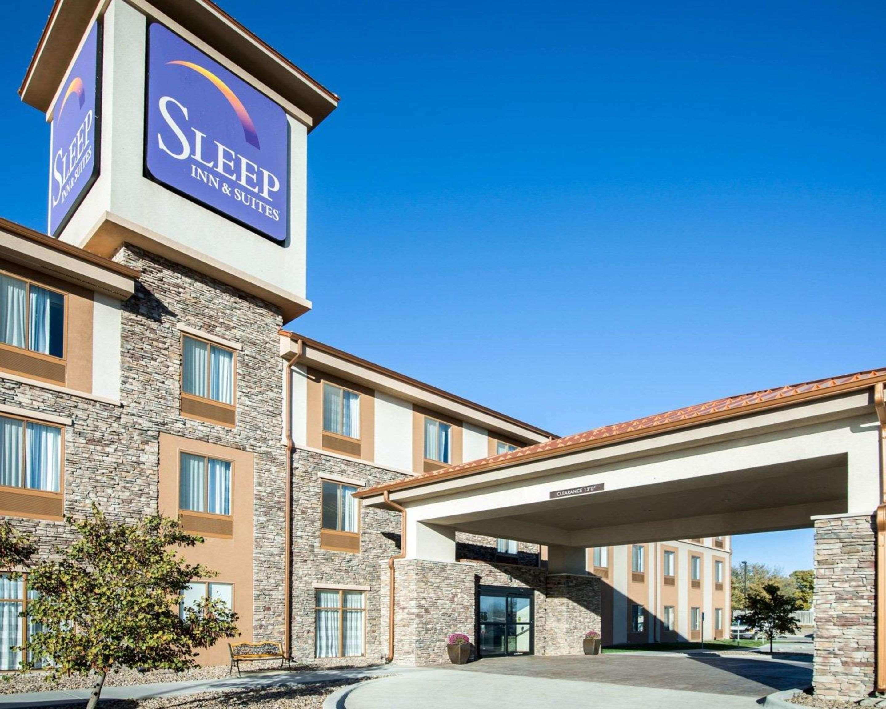 Sleep Inn & Suites Norton Bagian luar foto