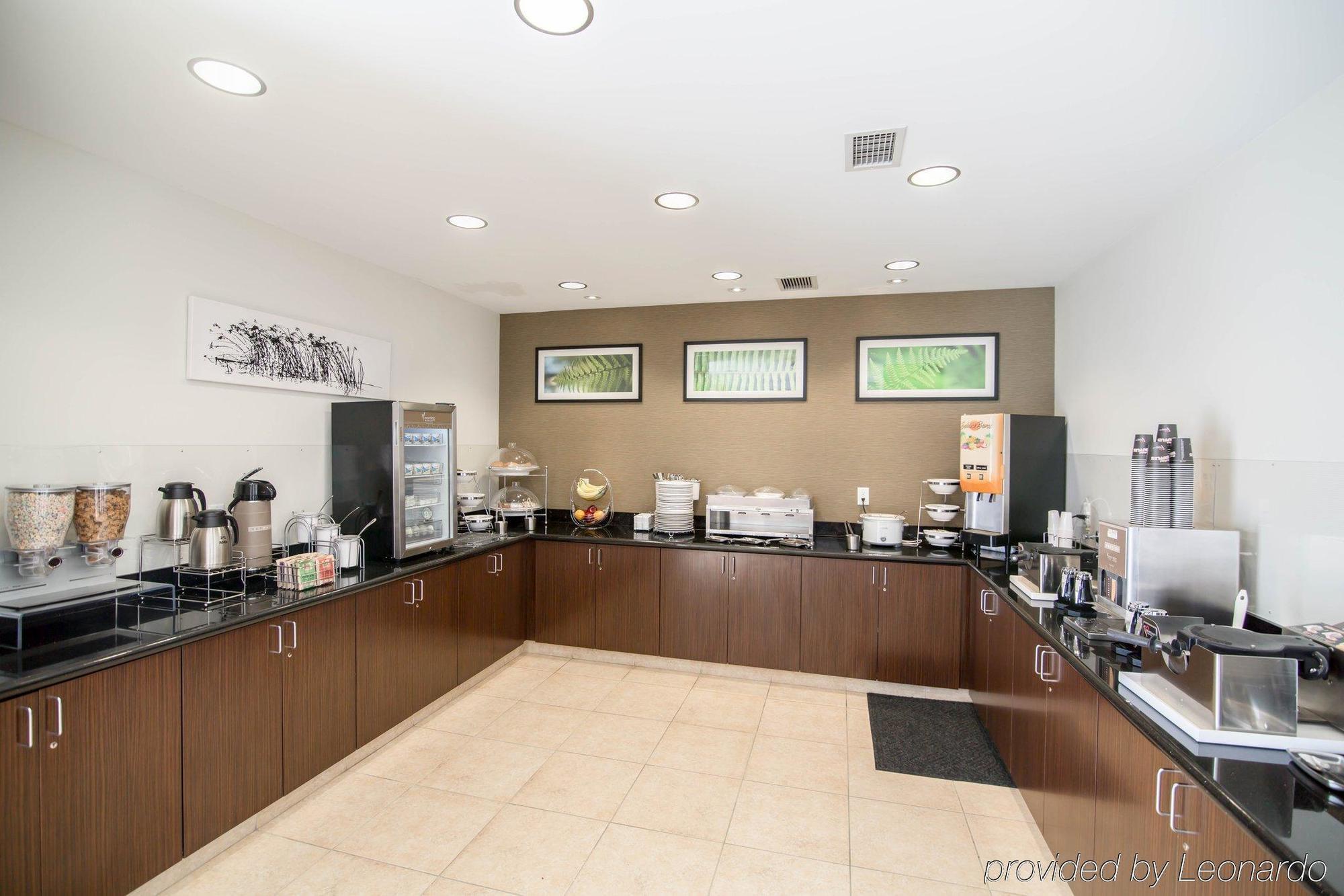 Sleep Inn & Suites Norton Bagian luar foto